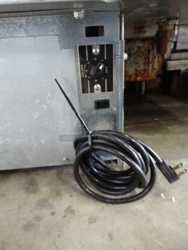 NICE! 2001 Delfield Model 8168NB Stainless Steel Commercial Cold Pan Drop In. 115 Volts, 1 Phase. 67.5x18x22. Tested and Working! - Image 6 of 6