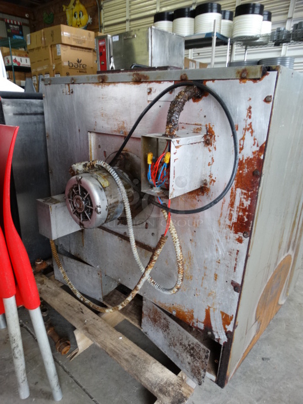 SWEET! Vulcan Snorkel Stainless Steel Commercial Gas Powered Full Size Convection Oven w/ View Through Doors and Metal Oven Racks. 40x32x39 - Image 8 of 8