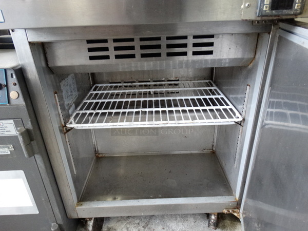NICE! Avantco Model SCLM1 Stainless Steel Commercial Sandwich Salad Prep Table Bain Marie Mega Top on Commercial Casters. 115 Volts, 1 Phase. 27.5x34x46.5. Tested and Does Not Power On - Image 5 of 7