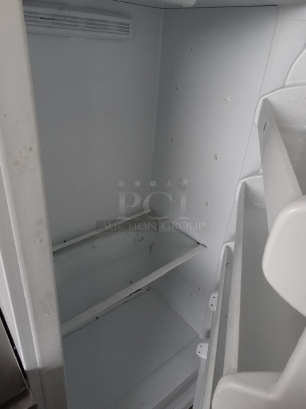 Kenmore Model 253.70722410 Single Door Reach In Cooler. 115 Volts, 1 Phase. 34x32x67. Tested and Working! - Image 5 of 8