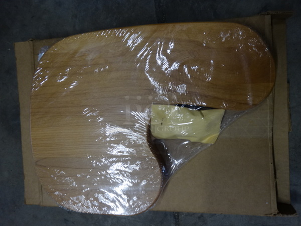 BRAND NEW IN BOX! Eljer Wooden Cutting Board. 15x11.5x1.5 - Image 2 of 7
