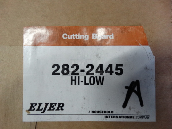 BRAND NEW IN BOX! Eljer Wooden Cutting Board. 15x11.5x1.5 - Image 7 of 7