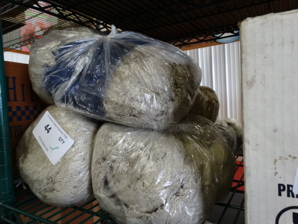 ALL ONE MONEY! Lot of Mop Heads! - Image 4 of 4