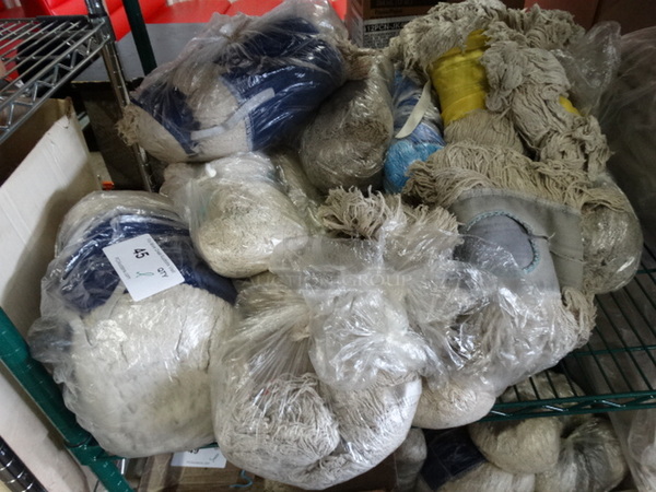 ALL ONE MONEY! Lot of Mop Heads! - Image 4 of 4