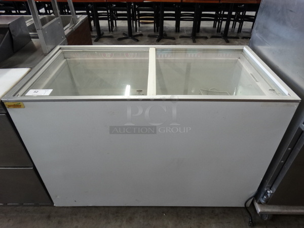 NICE! Stajac Model EURO-13 Metal Commercial Chest Freezer Merchandiser on Commercial Casters. 115 Volts, 1 Phase. 47x25x34.5. Tested and Working! - Image 1 of 8