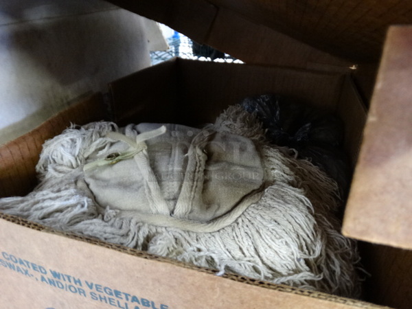 ALL ONE MONEY! Lot of Mop Heads! - Image 3 of 4
