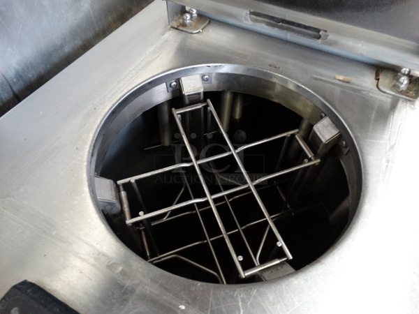 NICE! Stainless Steel Commercial 2 Well Heated Plate Return on Commercial Casters. 26x38x45. Cannot Test Due To Plug Style - Image 7 of 8