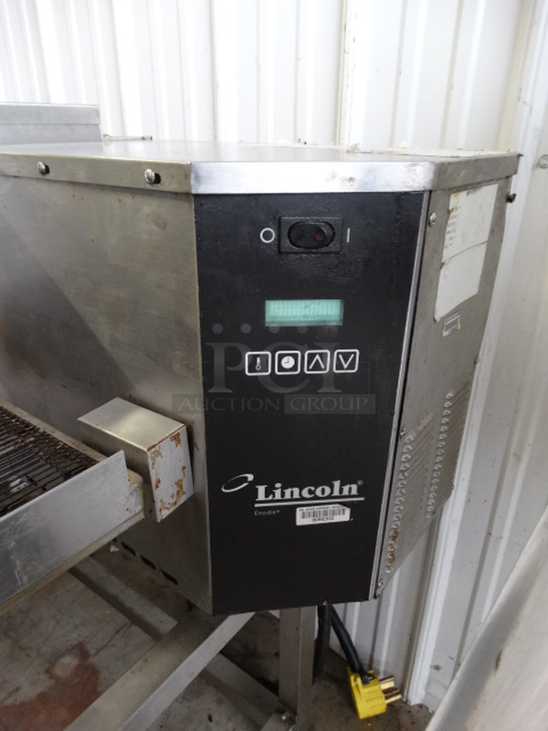 BEAUTIFUL! Lincoln Impinger Model 1132-000-A Stainless Steel Commercial Electric Powered Conveyor Pizza Oven on Commercial Casters. 208 Volts, 3 Phase. 61x37x43 - Image 4 of 9