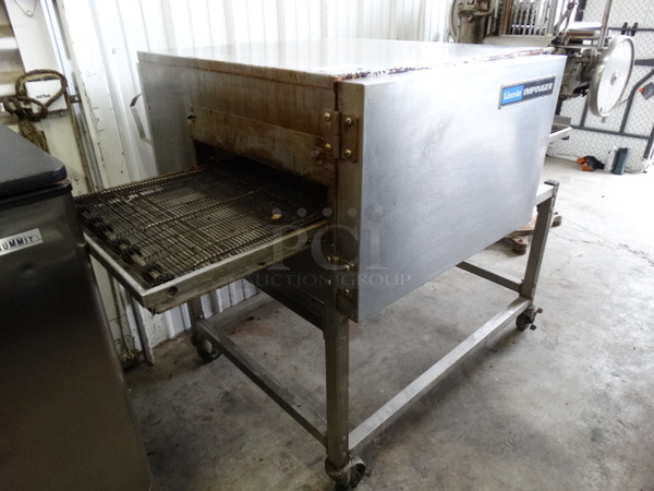 BEAUTIFUL! Lincoln Impinger Model 1132-000-A Stainless Steel Commercial Electric Powered Conveyor Pizza Oven on Commercial Casters. 208 Volts, 3 Phase. 61x37x43 - Image 5 of 9