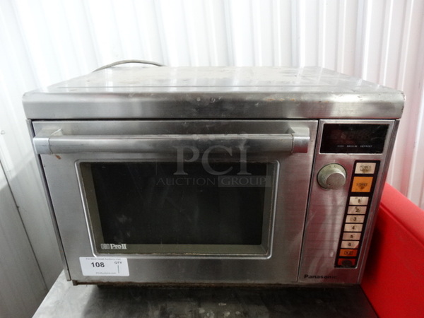 NICE! Panasonic Pro II Stainless Steel Commercial Countertop Microwave Oven. 25.5x22x19.5