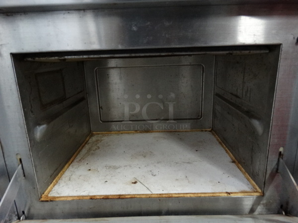 NICE! Panasonic Pro II Stainless Steel Commercial Countertop Microwave Oven. 25.5x22x19.5 - Image 4 of 5