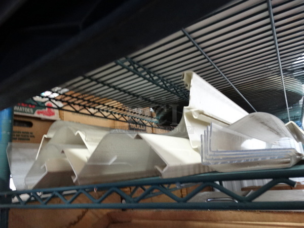 ALL ONE MONEY! Lot of Poly Pieces! - Image 2 of 3