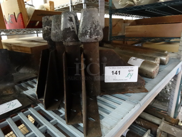4 Metal Convection Oven Legs. 9.5". 4 Times Your Bid! - Image 2 of 3