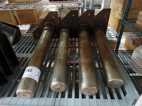 4 Metal Legs. 18", 19". 4 Times Your Bid! - Image 1 of 4