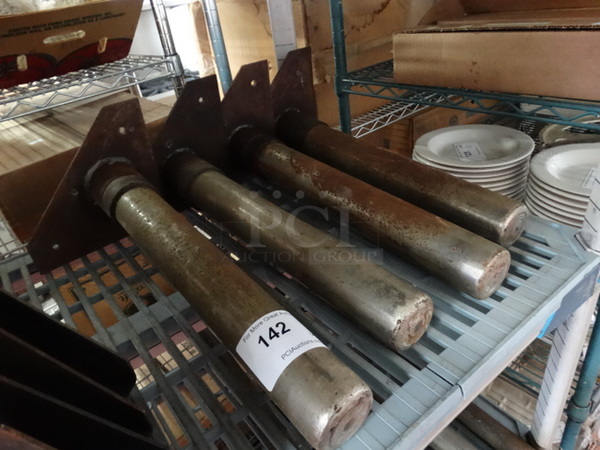 4 Metal Legs. 18", 19". 4 Times Your Bid! - Image 2 of 4