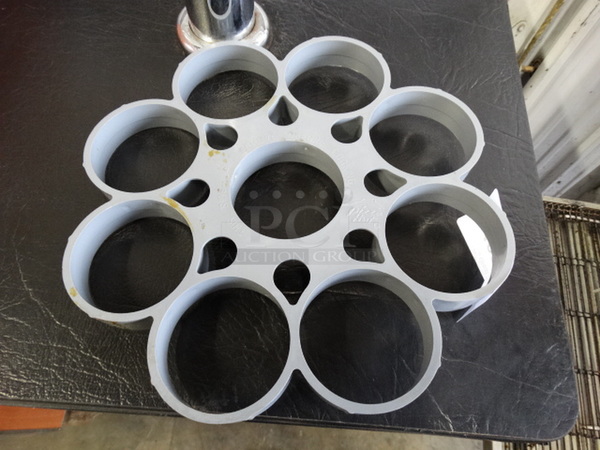 5 Pizza Hut Gray Poly 9 Compartment Collar. 13x13x1. 5 Times Your Bid!  - Image 3 of 5