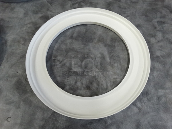 ALL ONE MONEY! Lot of 5 Pieces to Pizza Hut Pizza Making System Including Poly Gray Tray, Yellow Ring, White Sauce Disk and Metal Pizza Baking Shield. Includes 15.5x15.5x1  - Image 10 of 12