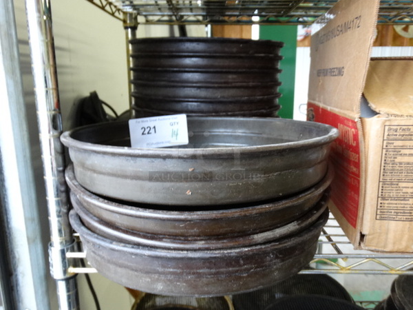 14 Metal Round Baking Pans. 13x13x2. 14 Times Your Bid! - Image 1 of 3
