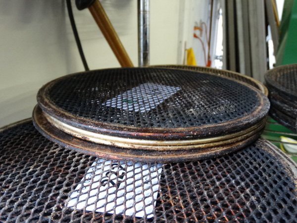 10 Metal Round Mesh Baking Sheets. 10x10. 10 Times Your Bid! - Image 3 of 3