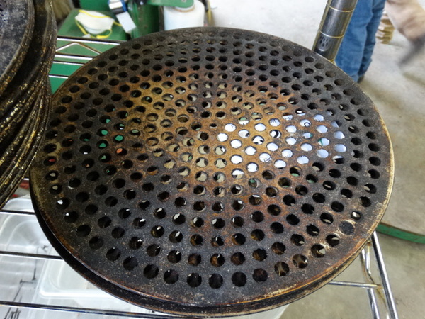 4 Metal Round Perforated Baking Sheets. 11x11. 4 Times Your Bid!