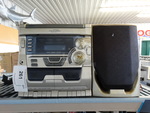 Sanyo CD Player w/ 1 Speaker. 18.5x13.5x11.5