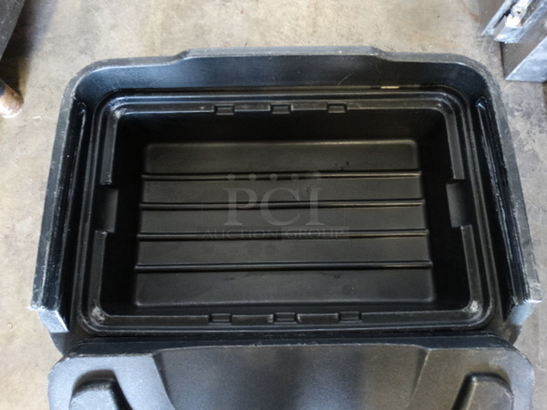 Carlisle Model XT1400 Black Poly Insulated Food Case. 26x18x11 - Image 6 of 7