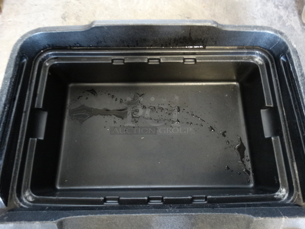 Carlisle Model XT1400 Black Poly Insulated Food Case. 26x18x11 - Image 5 of 7