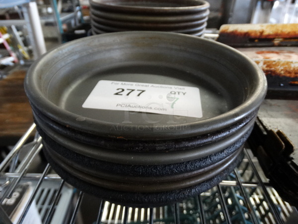 7 Metal Round Baking Pans. 7x7x1.5. 7 Times Your Bid! - Image 1 of 2