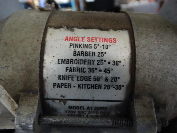 Model A1 Metal Commercial Grinder. 120 Volts, 1 Phase. 11x6.5x8. Tested and Powers On But Parts Do Not Move - Image 7 of 7