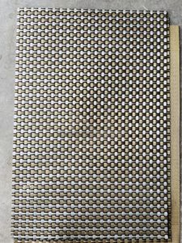 MAGIC RACK! 4 Shelves Loaded with Coffee Mugs, Drying Racks, Cambro Storage, Glasses, Printer Paper, Ice Scoopers, Fire Extinguisher, Toilet Seat Covers, Pizza Pans, High Quality Place Mats, Glasses, Barware and More, Box of American Honey Single and Double Shot Glasses!! ALL NSF, Rack Included with Lot - Image 4 of 10