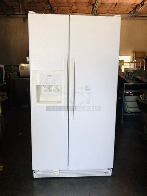 RESIDENTIAL! Estate T525AFXKO04 Refrigerator & Freezer Combo. Includes Ice and Water Dispenser, Extra Water Filter, On Casters. 115V 1Ph 80 Hz. 
WIDTH: 35-1/2 
DEPTH: 30 
HEIGHT: 70 
