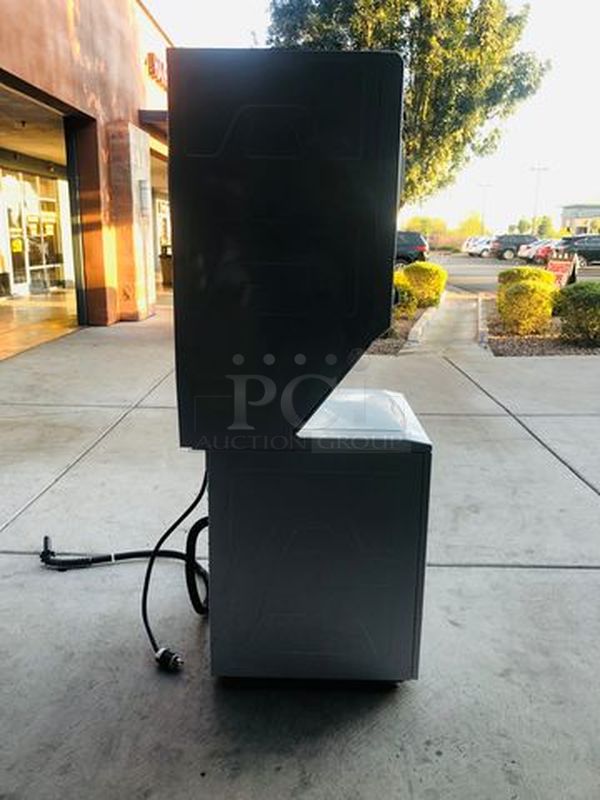 Kenmore Laundry Center, Electric with Washer & Dryer, 27in, White, 208-240v Custom Items 26-49608 Dryer exhaust 6' flexible* "DDC - RETAIL ACCES."(12) Custom Items 26-49388 Dryer Cord, 4 ft, 4 wire

Leaks water. Makes Noise - Image 10 of 11