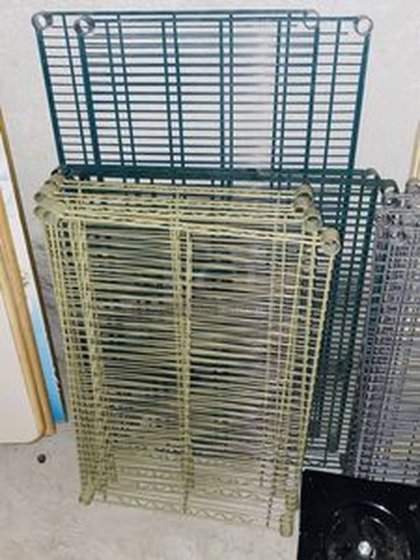 Variety Pack of 8 Wire Shelves.