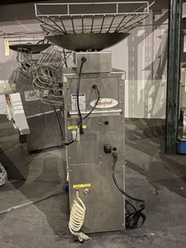 Orange Fresh OR M5 Countertop Fresh Orange Juicer With Powered Basket for 15 kg (33 lb)of Oranges. 120V 60Hz 2Amps 1Ph.   15-1/2x22x38 - Image 3 of 6