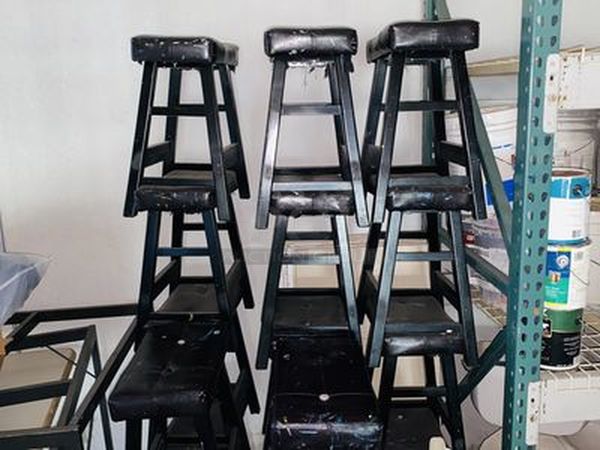 SUPER COMFORTABLE! 12 Padded Stools, recently removed from a Wine and Paint Studio. Perfect for outside seating, arts and crafts with kids, friends or adults!
