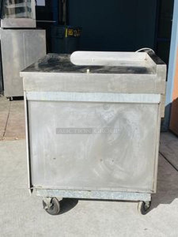 STEAMY! Delfield Custom Utility Stand with 2 Food/Soup Wells on Commercial Casters. 120V 3.8A. 
33x30x36 - Image 2 of 7