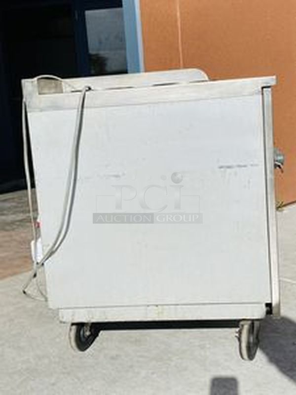 STEAMY! Delfield Custom Utility Stand with 2 Food/Soup Wells on Commercial Casters. 120V 3.8A. 
33x30x36 - Image 4 of 7