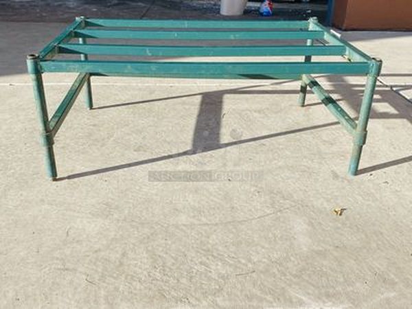 Adjustable Dunnage Rack.

36x24x14 - Image 1 of 5