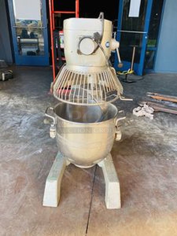 Thunderbird Model: Arm-30N Planetary Mixer. 30 Quart. 3 Speed Gear Box Turns On. Comes with Multiple Attachments. 115V 1Hp 60Hz May need minor maintenance 
