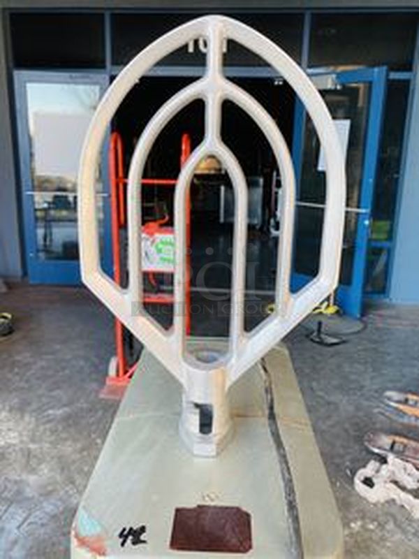 Thunderbird Model: Arm-30N Planetary Mixer. 30 Quart. 3 Speed Gear Box Turns On. Comes with Multiple Attachments. 115V 1Hp 60Hz May need minor maintenance  - Image 9 of 10