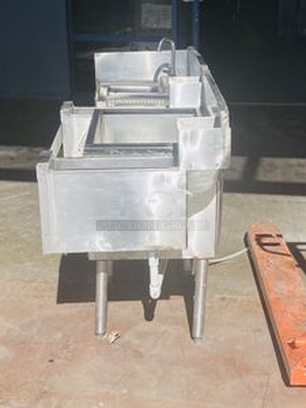 AMAZING!!! Perlick Stainless Steel Back Bar Combo Unit! This piece includes: Dump Sink, Glass Drying Station, (2) Storage Compartments, (2) Compartments for Ice Storage, 08 Circuit Jockey Box, Speed Rail and, Plumbing! 60x24x36 - Image 3 of 12