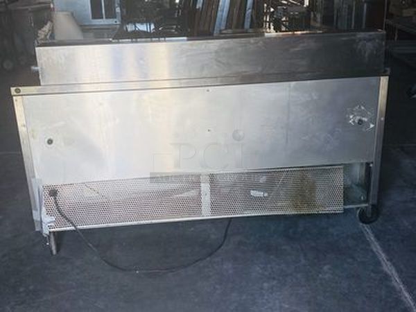 SWEET! True Model: TSSU-72-18. 72" Sandwich/Salad Prep Table w/ Refrigerated Base. On Commercial Casters. 115V 60Hz 1PH 10.5Amps.  72x30x43  Tested. Turns on. Blows Cool Air - Image 9 of 10