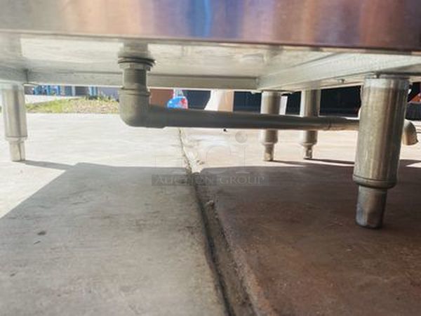 DEEEAL!! Krowner Custom Combination Under Bar Unit!

Unit Includes: Stainless Steel Glass Storage Cabinet with Drainboard Top and Glass Drying Station - Image 9 of 10