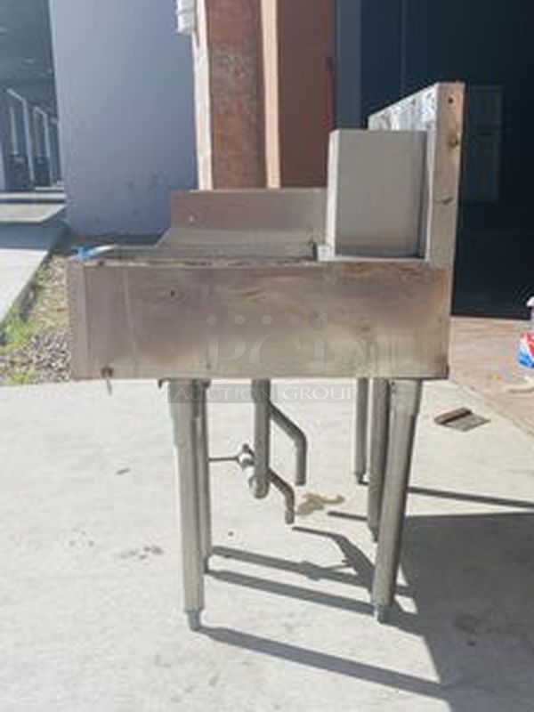 Krowne Custom Under Bar Station. Unit Includes: Custom Drain Board and Beer Dump Station with Plumbing.

30x24x36 - Image 4 of 6