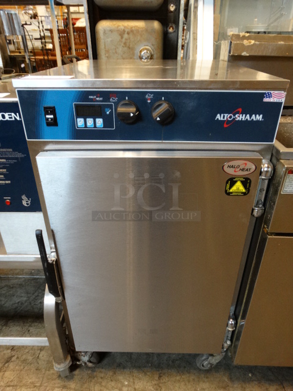 GORGEOUS! 2014 Alto Shaam Model 1000-TH/II Stainless Steel Commercial Electric Powered Cook N Hold on Commercial Casters. 120 Volts, 1 Phase. 22.5x30x41. Tested and Working!