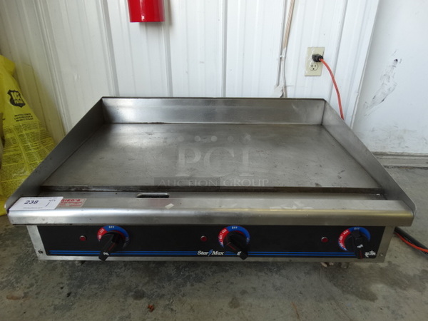 NICE! Star Max Stainless Steel Commercial Countertop Electric Powered Flat Top Griddle w/ Thermostatic Controls. 36x27x16
