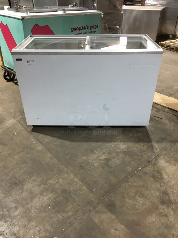 Summit Commercial Chest Freezer Merchandiser! With 2 Sliding Top Doors! Model SCF1480 Serial 41060017! 115V 1Phase!
