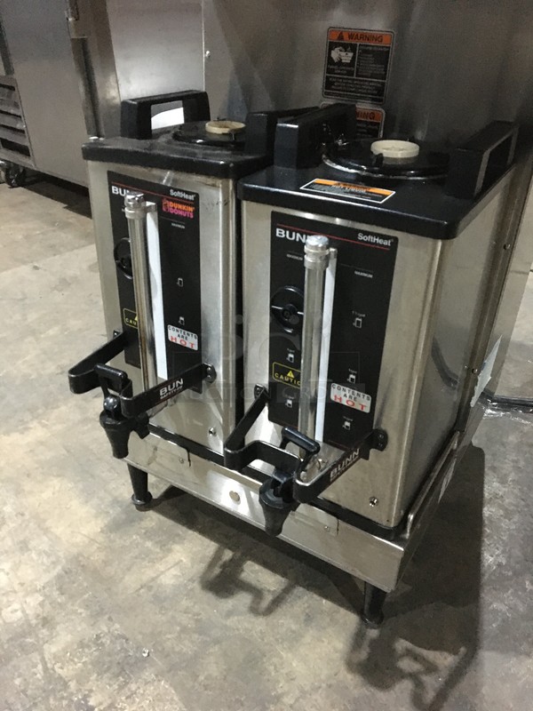 Bunn Commercial Countertop Dual Coffee Brewing Machine! With Hot Water Dispenser! With Beverage Holders/Dispensers! All Stainless Steel! Model DUALSHDBC Serial DUAL185125! 120/208/240V 1Phase! On Legs! - Image 5 of 9