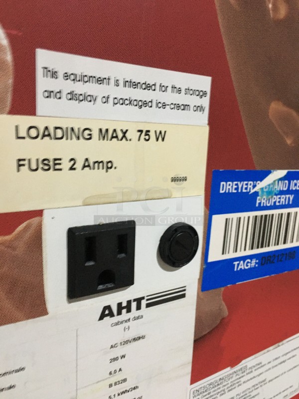 AHT Commercial Floor Style Chest Freezer Merchandiser! With 2 Sliding Top Doors! Model RIOS125 Serial 27290614005455! 120V! - Image 9 of 10