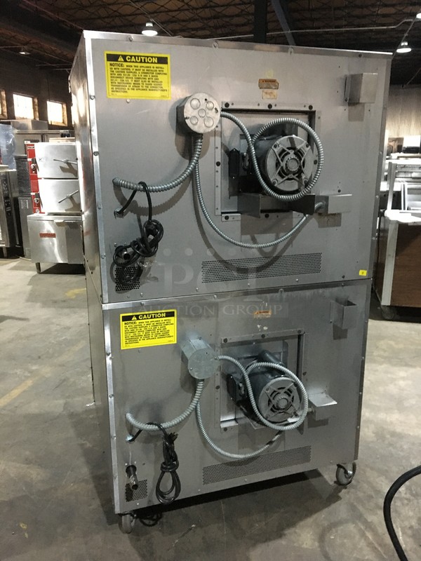 Vulcan Commercial Natural Gas Powered Double Deck Convection Oven! With 2 View Through Doors! All Stainless Steel! Model VC6GDSEFCAM Serial 481576576! On Commercial Casters! 2 X Your Bid! Makes One Unit! - Image 4 of 11